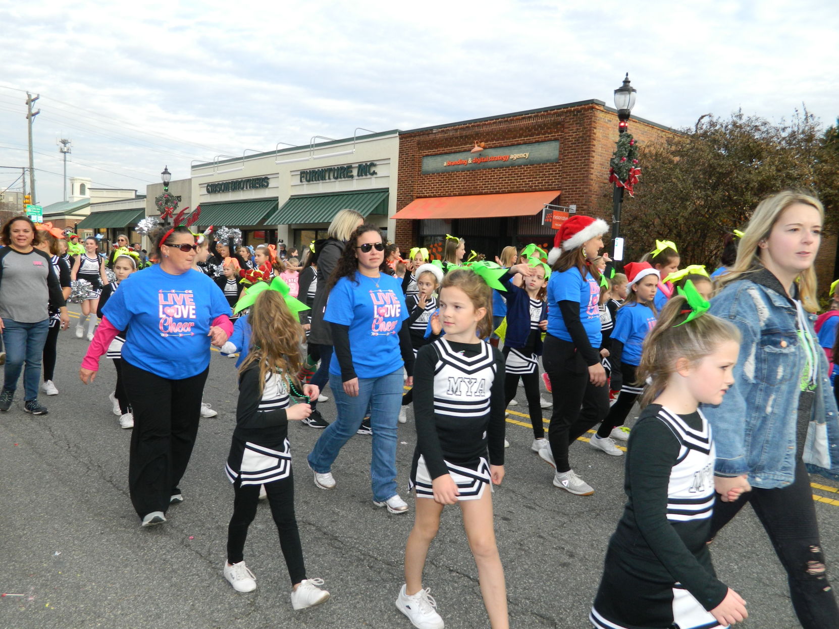 Mooresville Christmas Parade (285).JPG